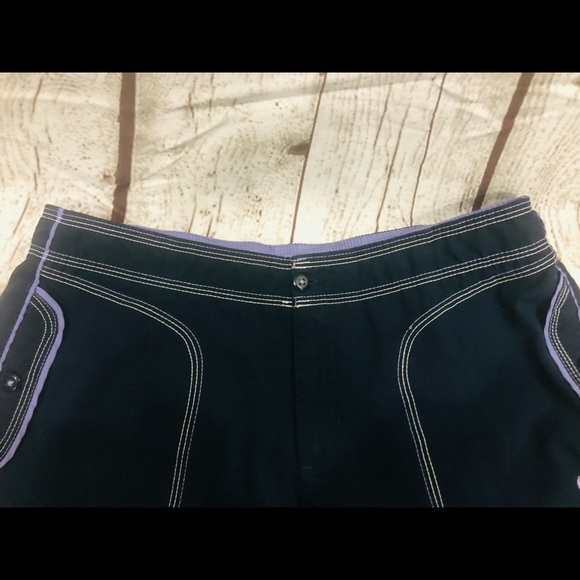 🎉HP🎉💫EUC💫Nike Athletic Shorts for Women- Measurements in Pics💫 - Picture 5 of 16